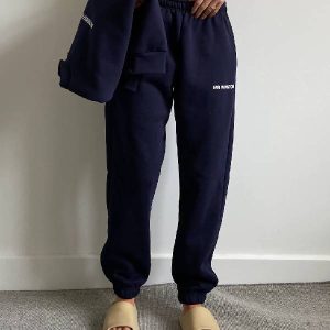 Mr Winston Navy Sweatpant