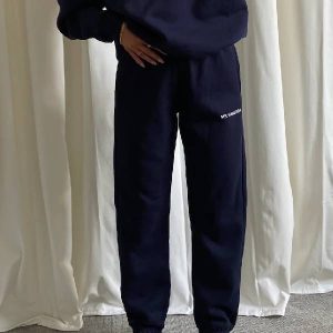 Mr Winston Navy Sweatpant